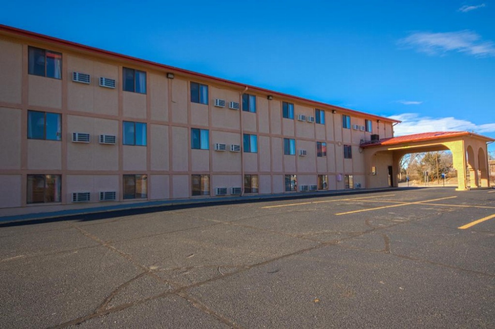 Love Hotels Junction City KS Near Fort Riley By OYO Image 40